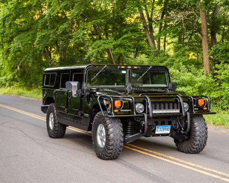 Black 1999 AM General Hummer Wagon