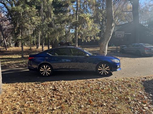 2020 Nissan Altima 2.5 SR