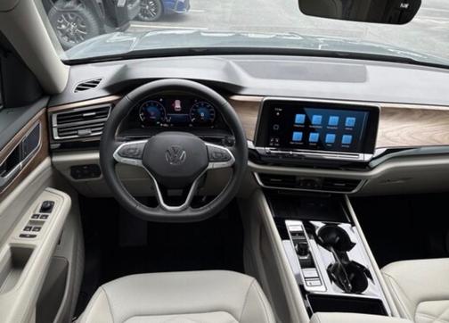 Gray 2026 Volkswagen Atlas 2.0T SE w/Technology 4MOTION