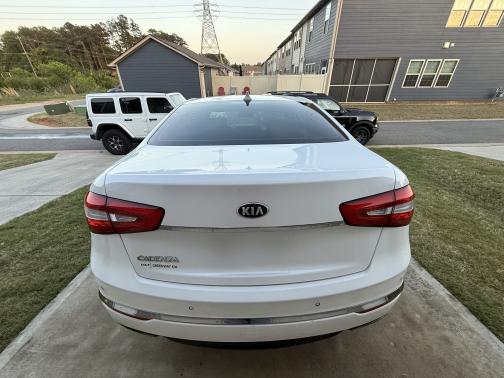 2014 Kia Cadenza Premium