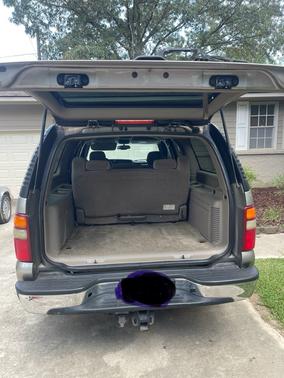 Beige 2003 Chevrolet Suburban 1500 LS