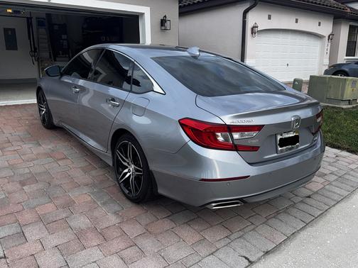 Silver 2021 Honda Accord Touring 2.0T