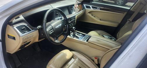 2015 Hyundai Genesis 3.8