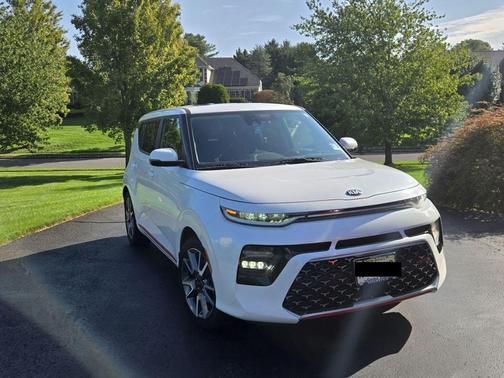 White 2020 Kia Soul GT-Line Turbo