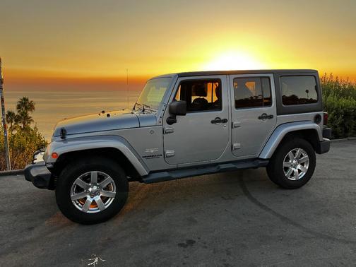 Silver 2013 Jeep Wrangler Unlimited Sahara