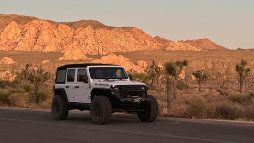 White 2018 Jeep Wrangler Unlimited Rubicon