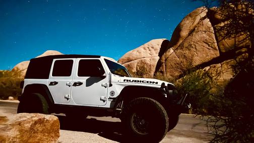 White 2018 Jeep Wrangler Unlimited Rubicon
