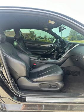 2017 INFINITI Q60 3.0T Premium