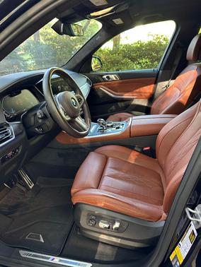 Black 2022 BMW X5 PHEV xDrive45e