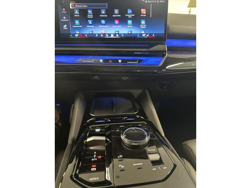 2024 BMW 530 i xDrive