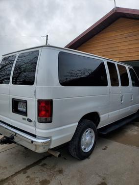 2014 Ford E350 Super Duty XLT