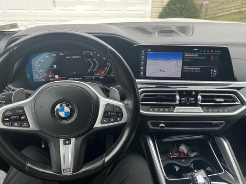 2021 BMW X6 M50i