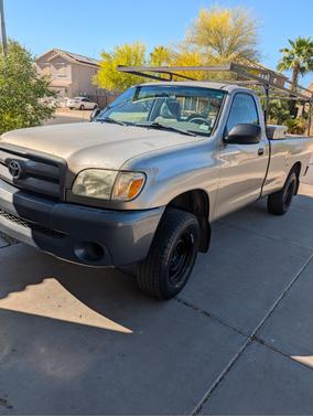 2005 Toyota Tundra Base