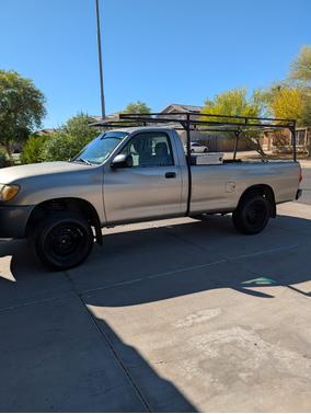 2005 Toyota Tundra Base