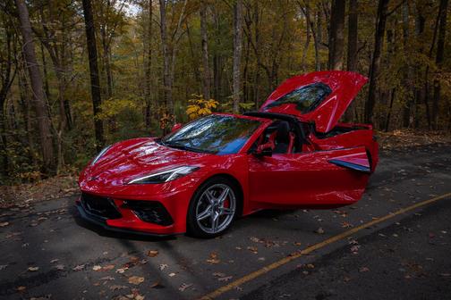 Red 2023 Chevrolet Corvette Stingray w/3LT