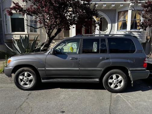 Gray 2004 Toyota Land Cruiser Base