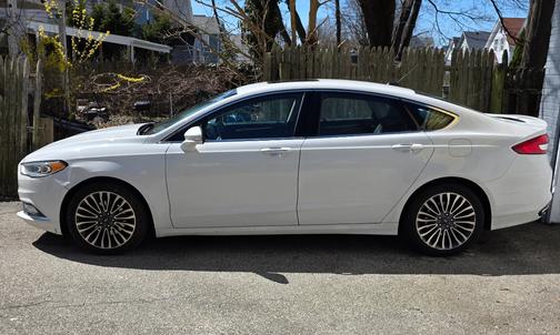 White 2018 Ford Fusion Titanium