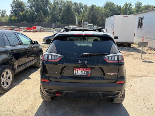 Black 2020 Jeep Cherokee Trailhawk
