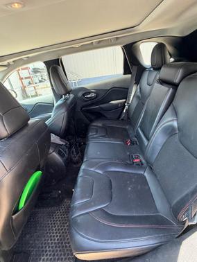 Black 2020 Jeep Cherokee Trailhawk