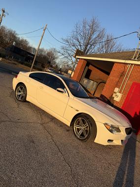 White 2006 BMW M6 Base