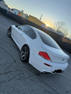 White 2006 BMW M6 Base
