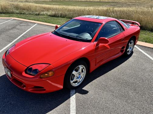 Red 1994 Mitsubishi 3000GT VR-4
