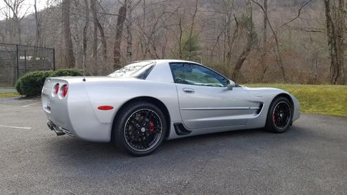 Silver 2001 Chevrolet Corvette Z06