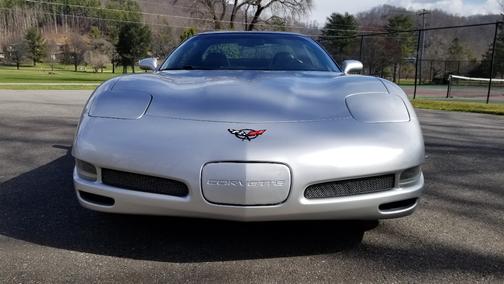 Silver 2001 Chevrolet Corvette Z06
