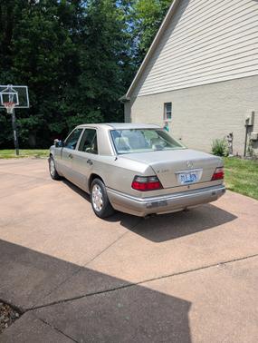 1995 Mercedes-Benz E-Class E420