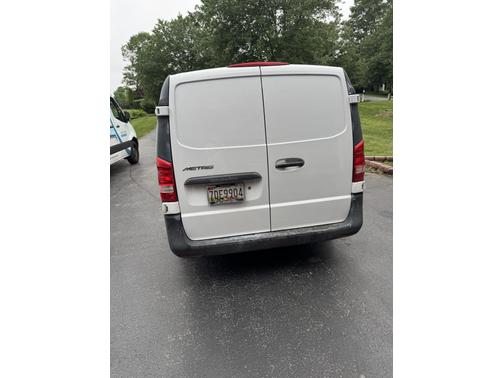 2017 Mercedes-Benz Metris Base