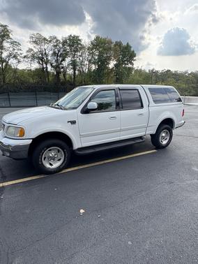 2003 Ford F-150 XLT SuperCrew
