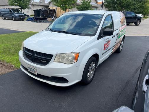 White 2014 RAM Cargo Tradesman