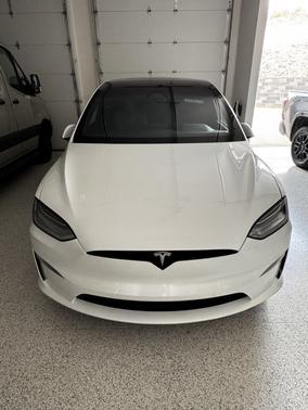 2023 Tesla Model X Base