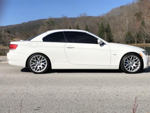 2010 BMW 328 i