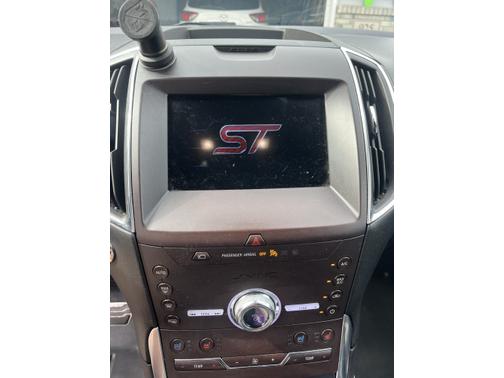 2020 Ford Edge ST