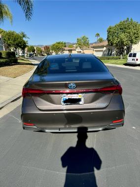 Brown 2020 Toyota Avalon Hybrid Limited