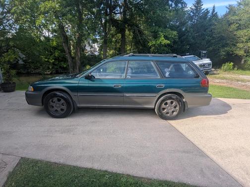 Green 1998 Subaru Legacy Outback AWD