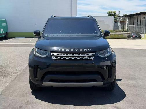 Black 2018 Land Rover Discovery HSE