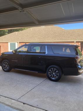 2022 Chevrolet Suburban LT