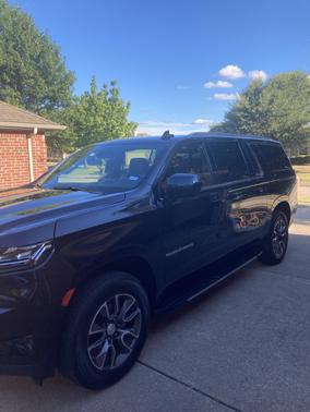 2022 Chevrolet Suburban LT