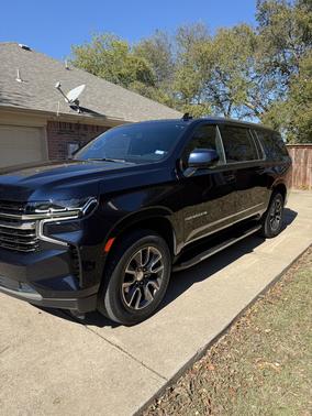 2022 Chevrolet Suburban LT