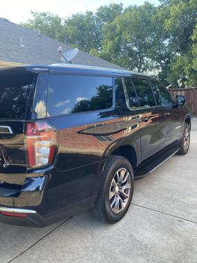 2022 Chevrolet Suburban LT