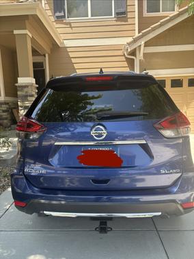 Blue 2018 Nissan Rogue SL