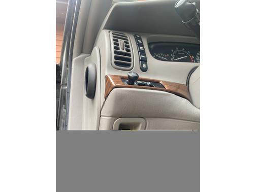 2002 Buick Park Avenue Base
