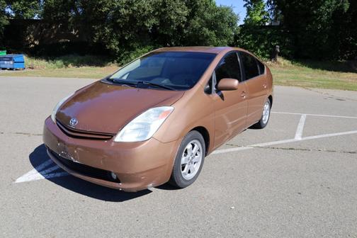 Brown 2005 Toyota Prius Base