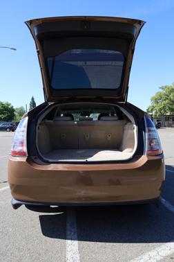 Brown 2005 Toyota Prius Base