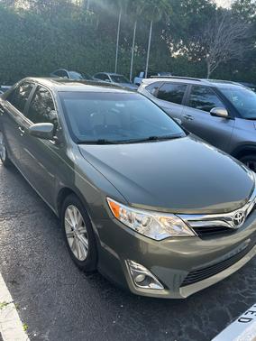 Gray 2012 Toyota Camry XLE