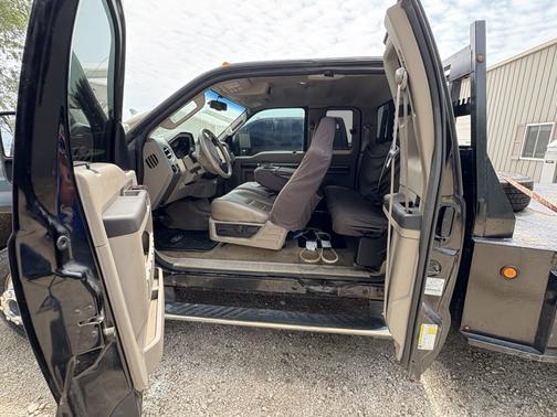 2008 Ford F-350 Lariat SuperCab Super Duty DRW
