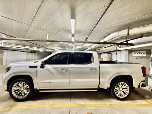 White 2020 GMC Sierra 1500 Denali