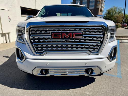 White 2020 GMC Sierra 1500 Denali